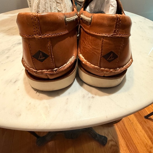 Sperry Tan Boat Shoes with Moccasin Stitching and Wrap-Around Lacing - Picture 4 of 6